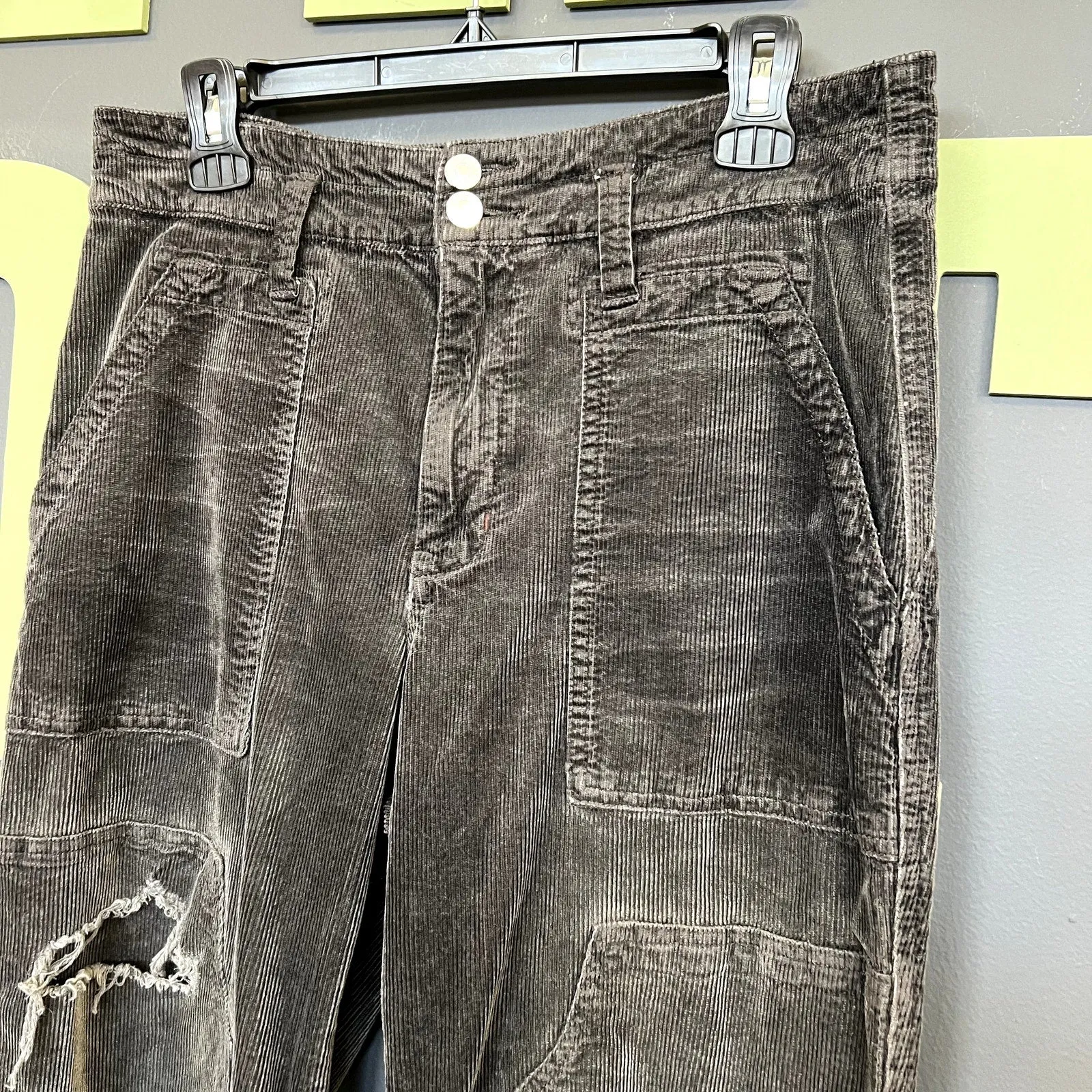 Anthropologie Pilcro The Wanderer Black Corduroy Utility Jeans Size 30