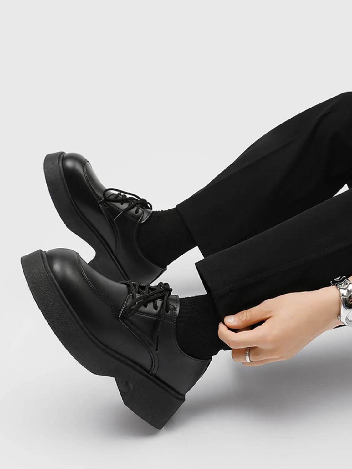 Classic Derby Lace-up Shoes
