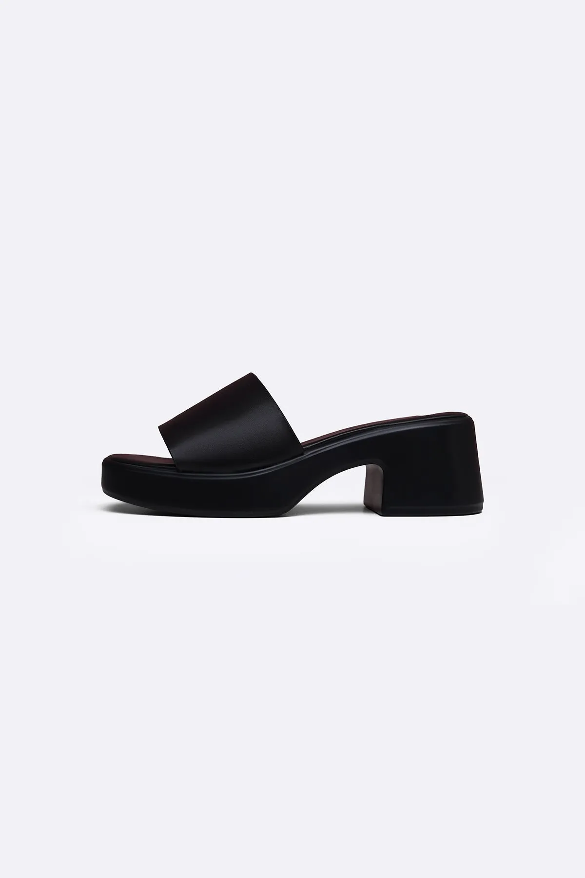 EASY BLOCK HEELS