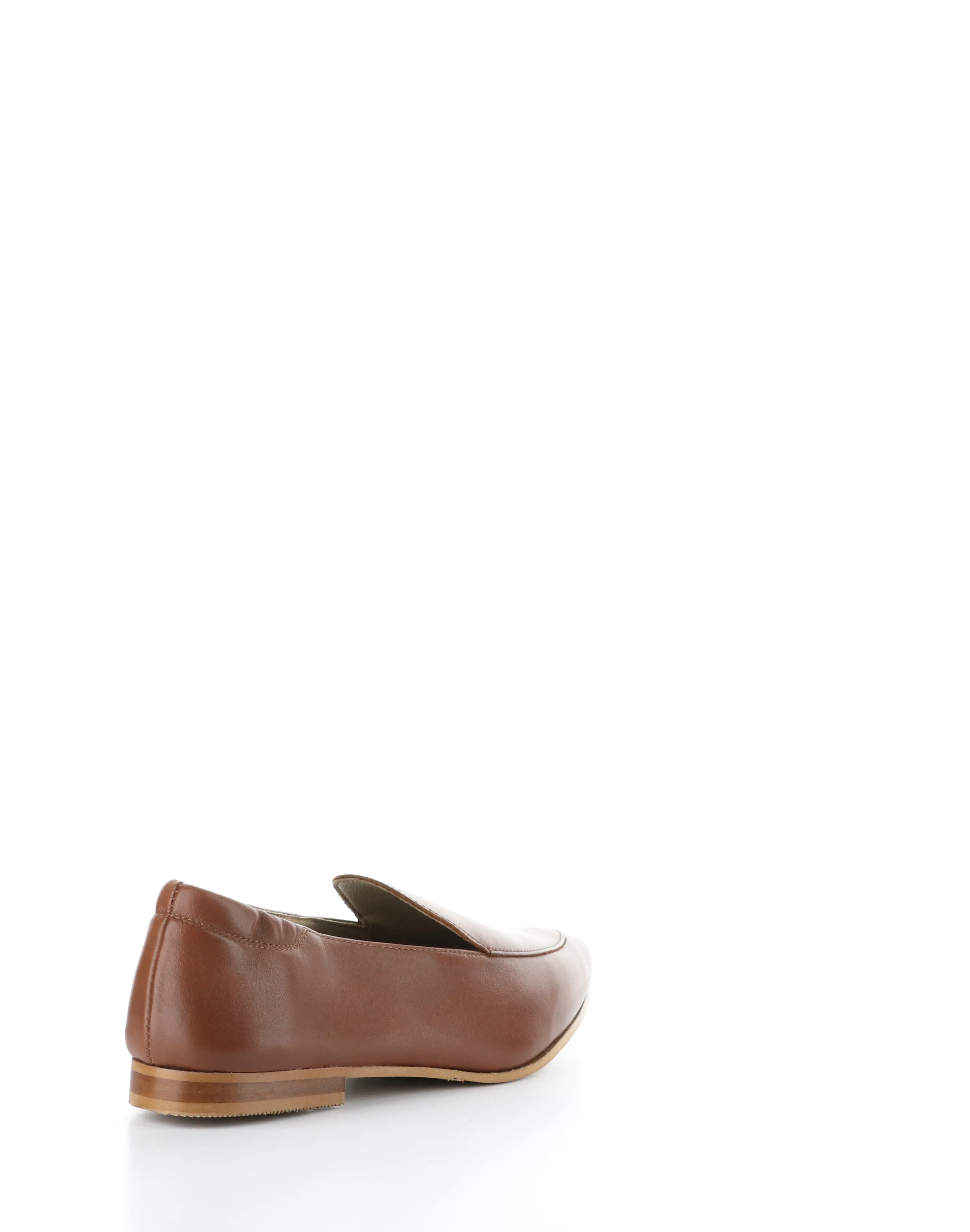 NIKKI TOBACCO Pointed Toe Shoes