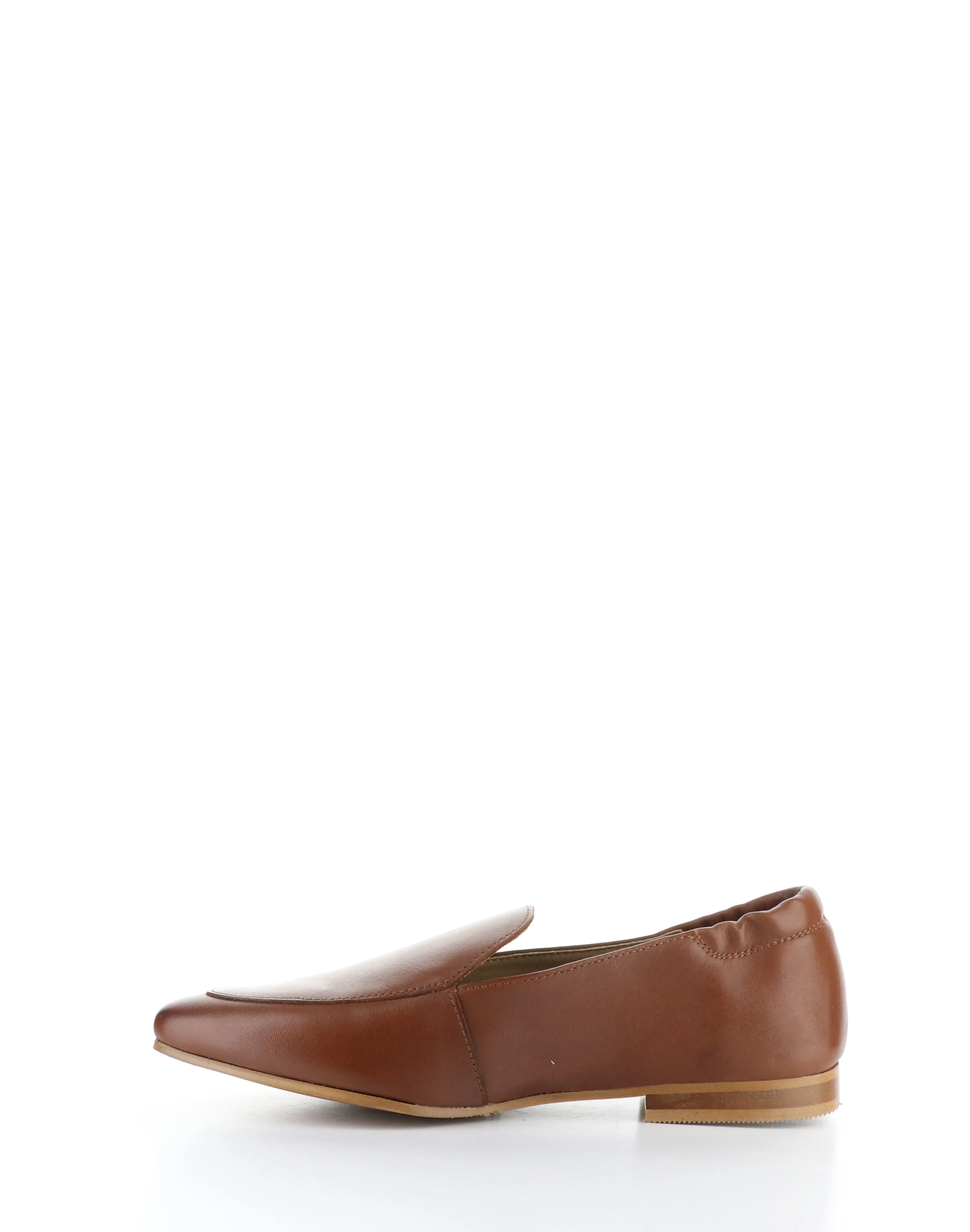 NIKKI TOBACCO Pointed Toe Shoes