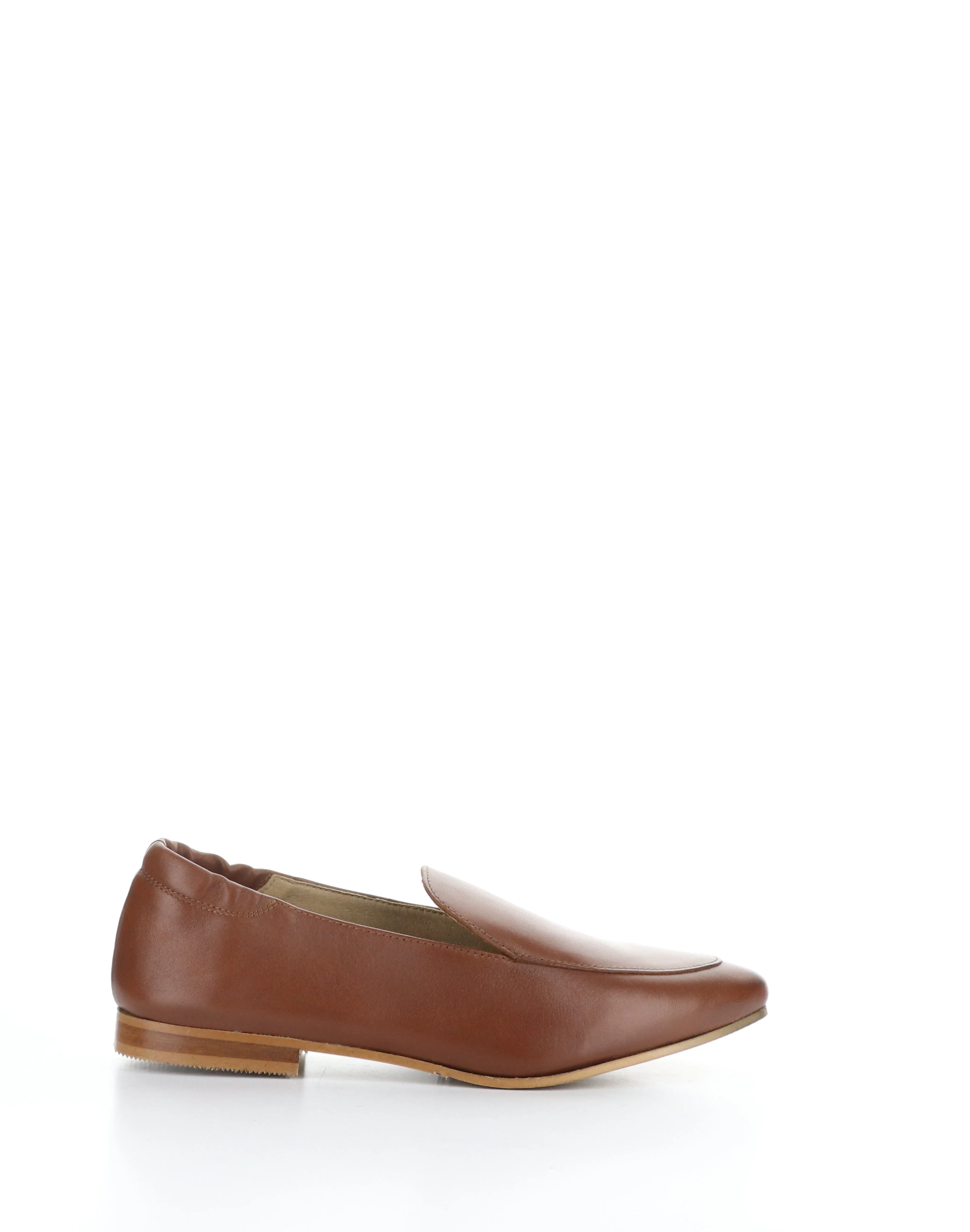 NIKKI TOBACCO Pointed Toe Shoes