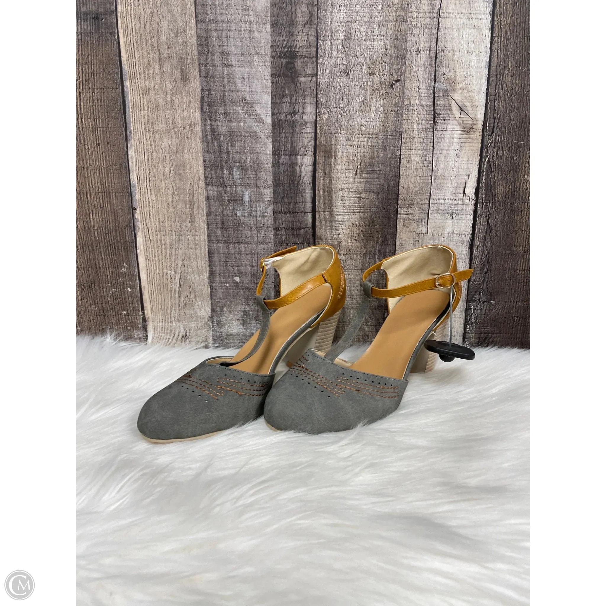 Shoes Heels Block By Cmf In Grey, Size: 7