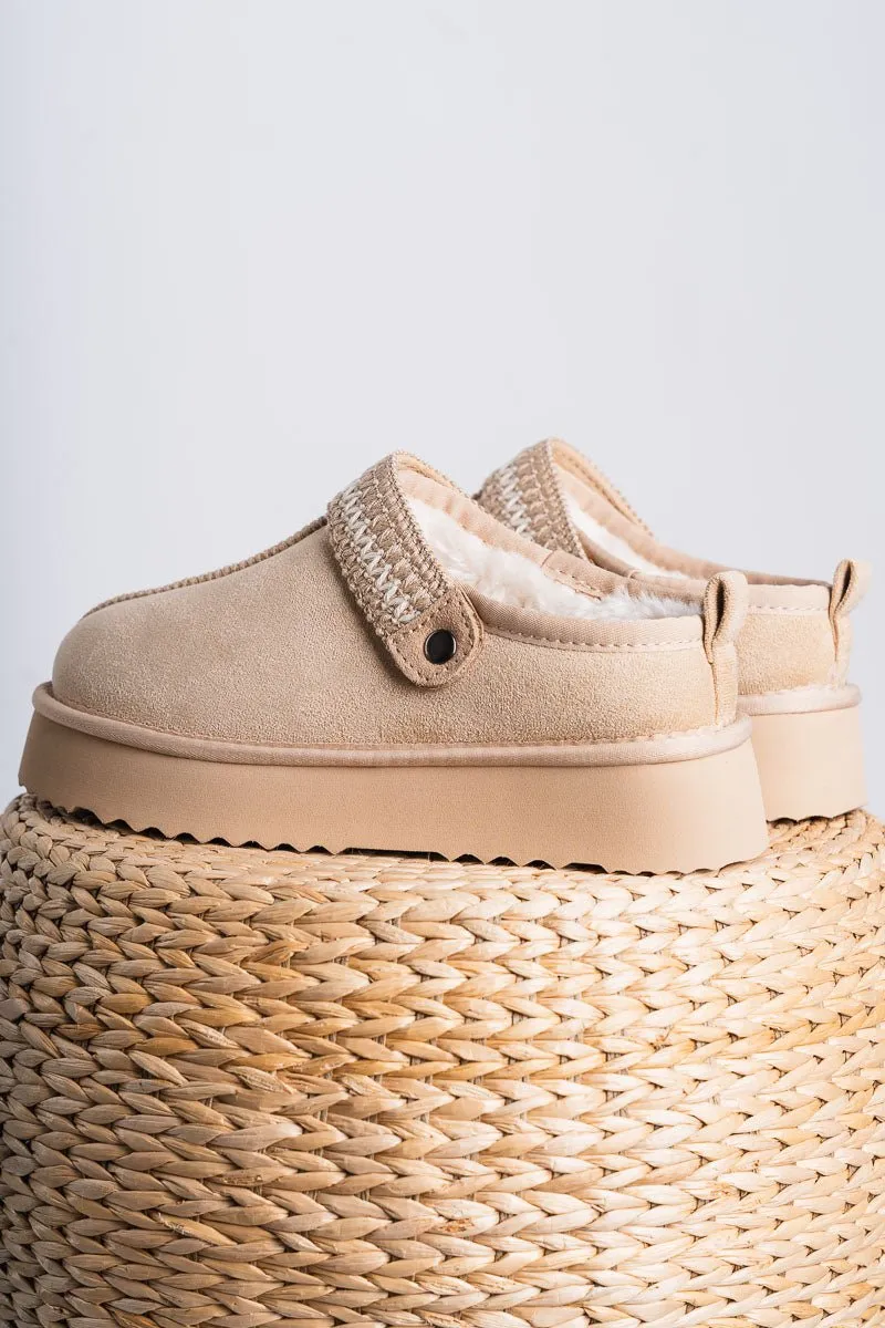 Storm Winter clogs natural